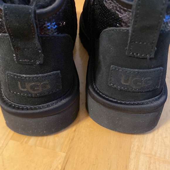 Ugg ultra mini boots - Picture 7 of 7